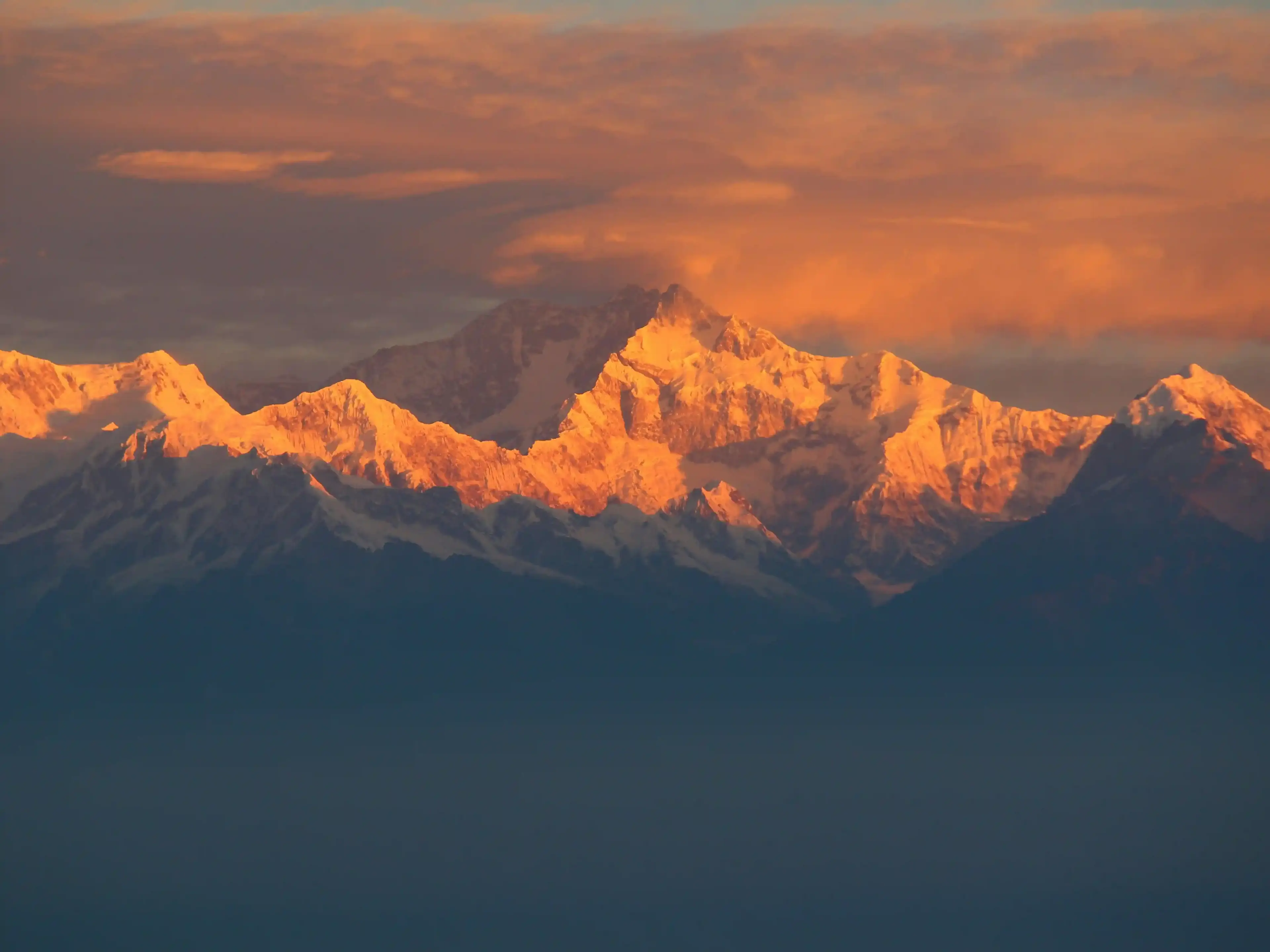 Golden light over the Himalayan mountain peaks